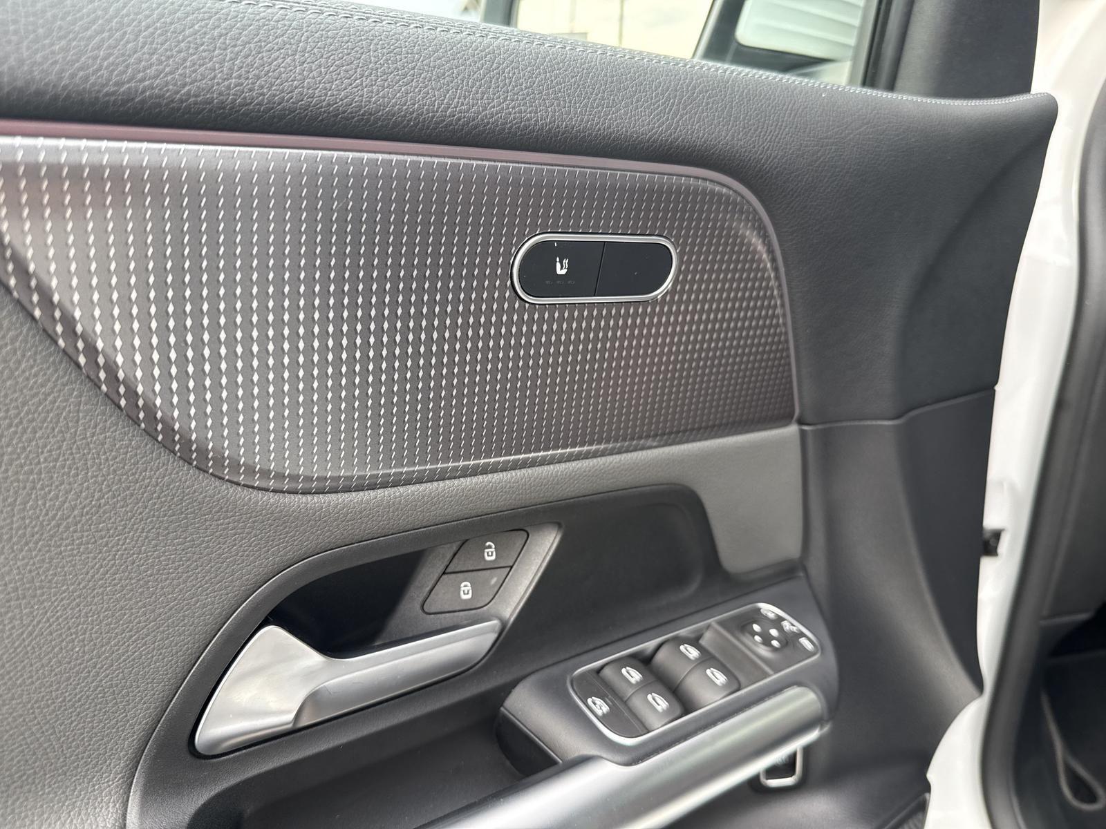 MERCEDES-BENZ EQA EQA 250 Electric Art Edition