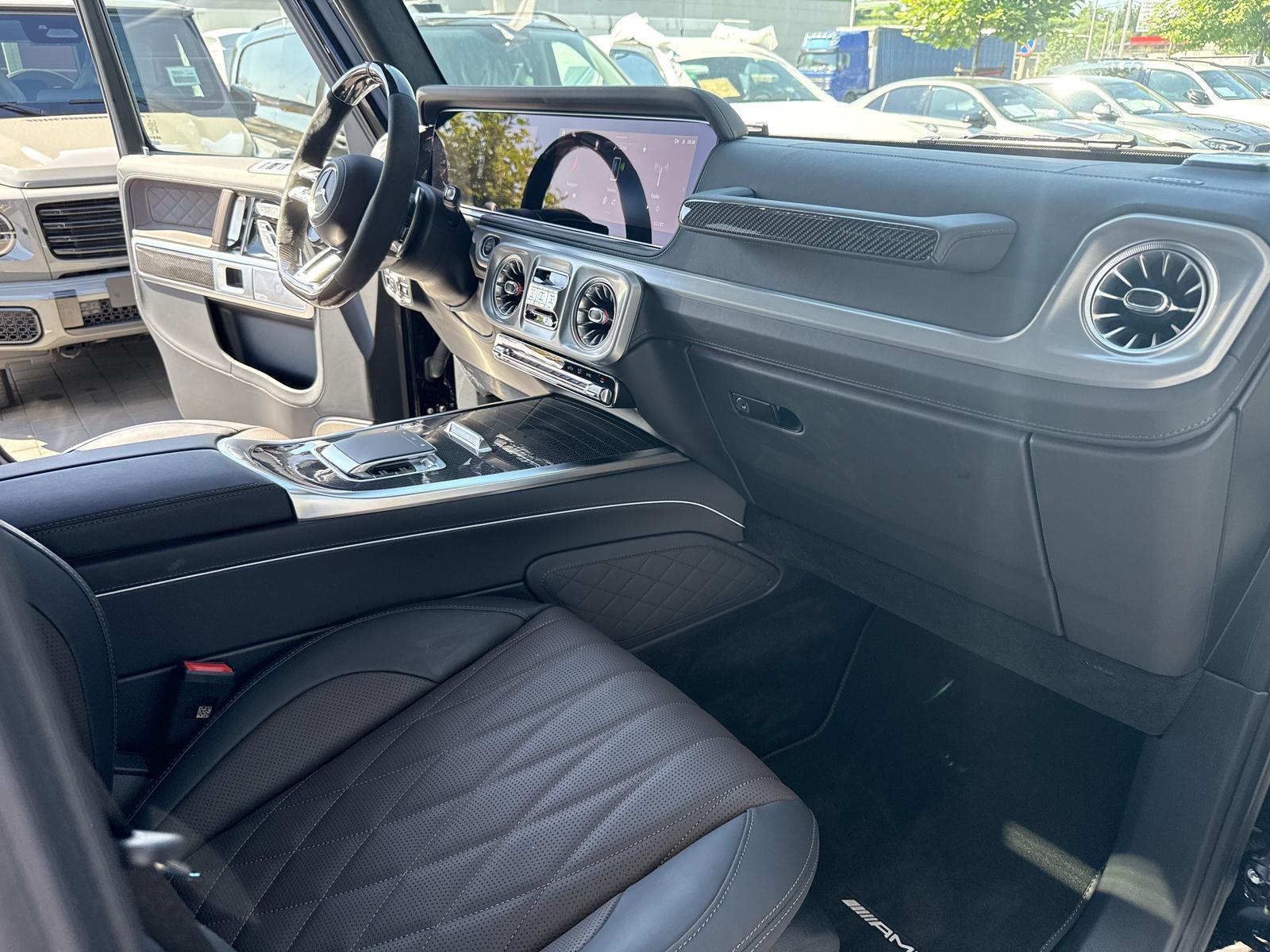 MERCEDES-BENZ Clasa G AMG 63