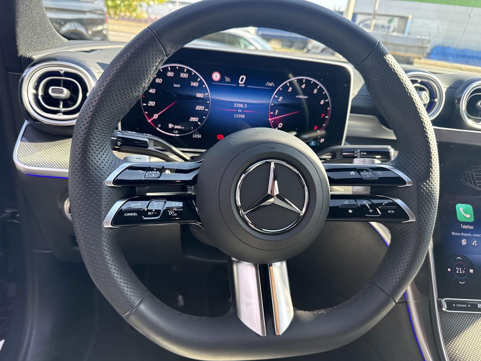 MERCEDES-BENZ Clasa C 300 4MATIC Limuzina
