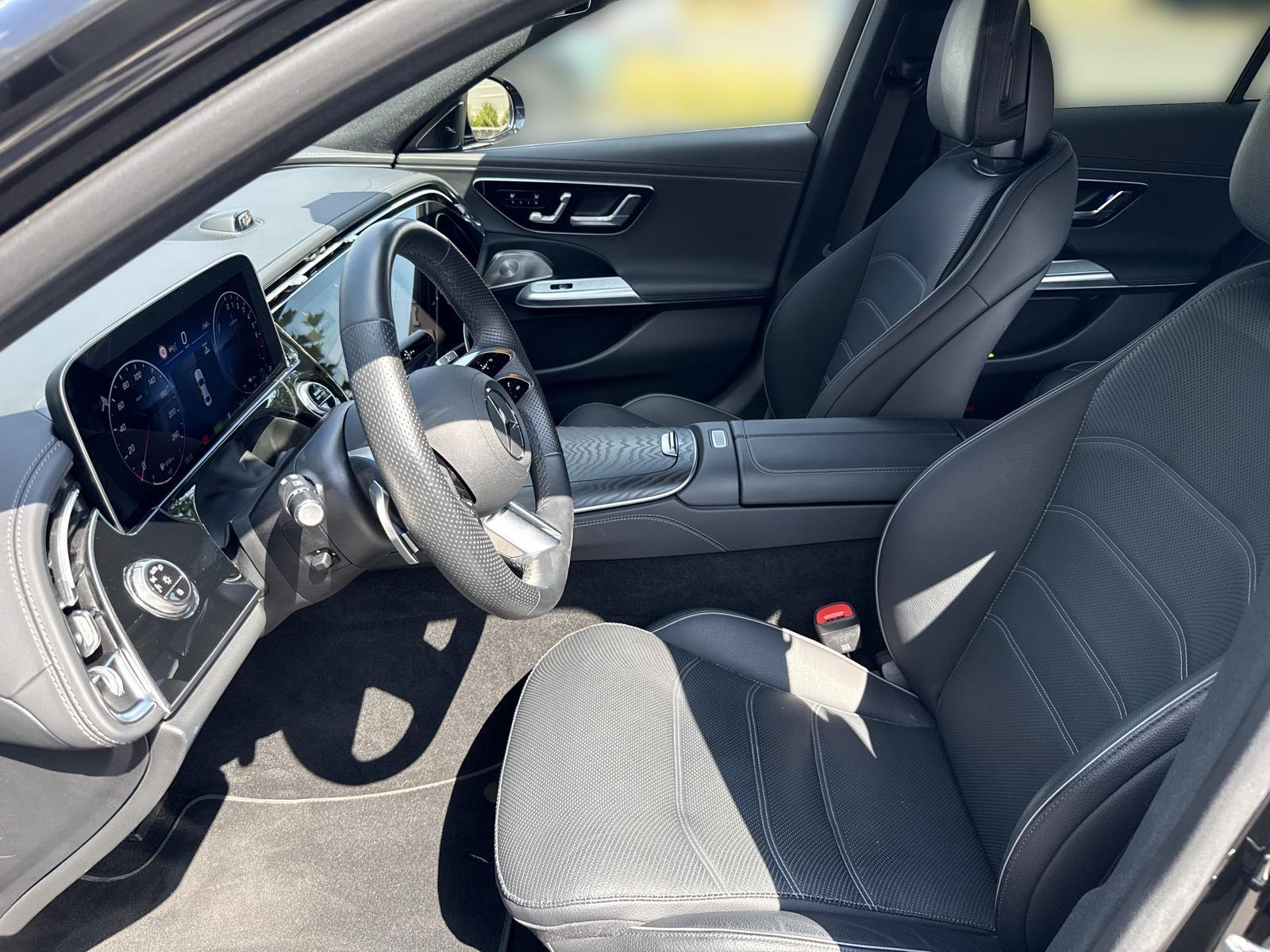 MERCEDES-BENZ Clasa E 300 e 4MATIC Limuzina cu tehnologie EQ hybrid