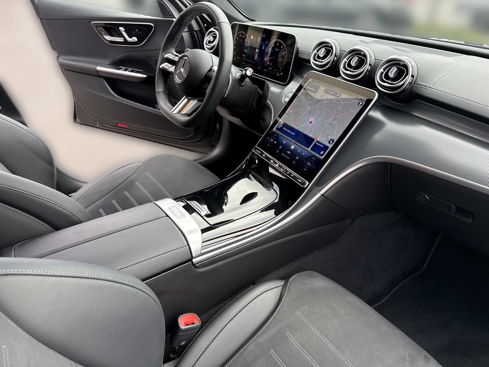MERCEDES-BENZ Clasa C 300 4MATIC Limuzina
