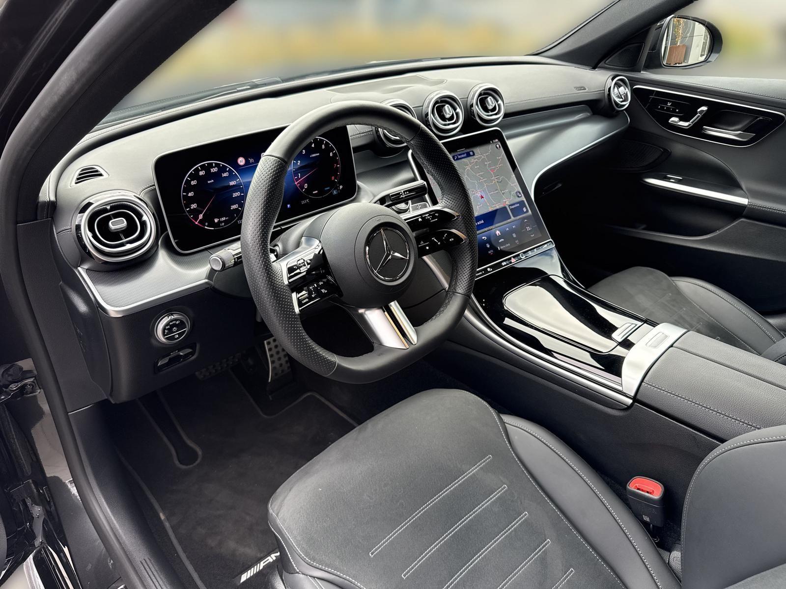 MERCEDES-BENZ Clasa C 300 4MATIC Limuzina