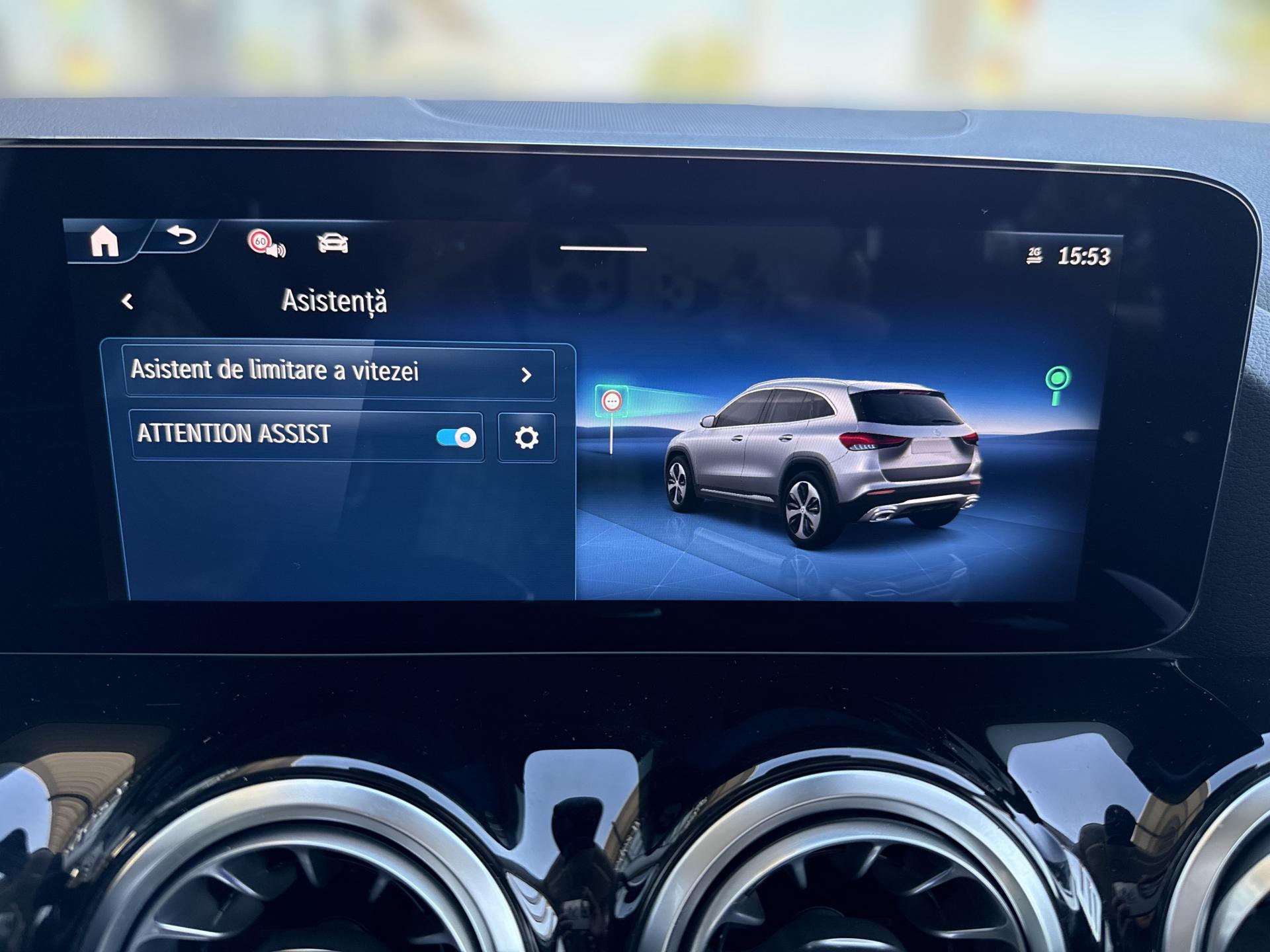 MERCEDES-BENZ GLA 180 d