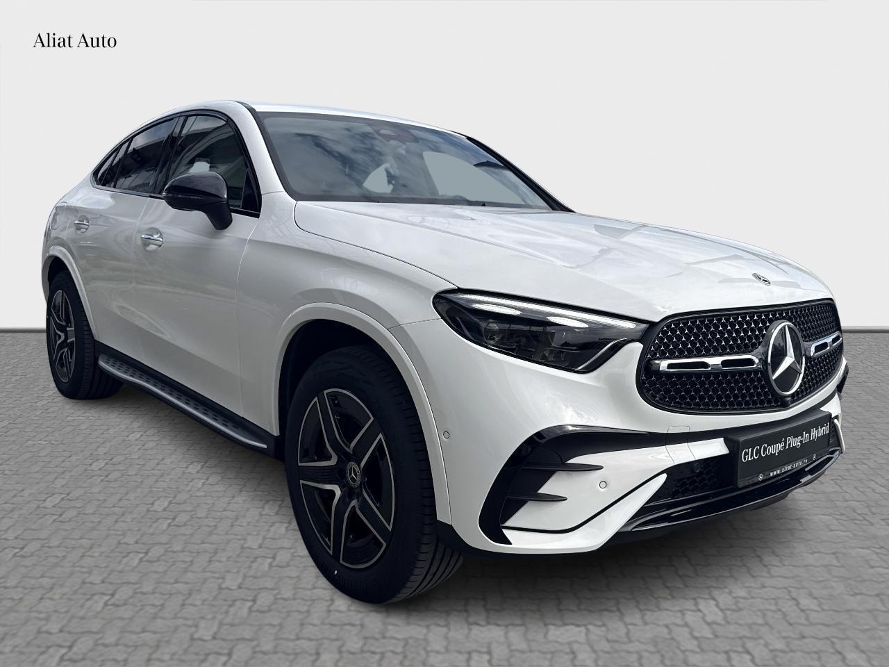 MERCEDES-BENZ GLC 300 e 4MATIC Coupé with EQ Hybrid Technology