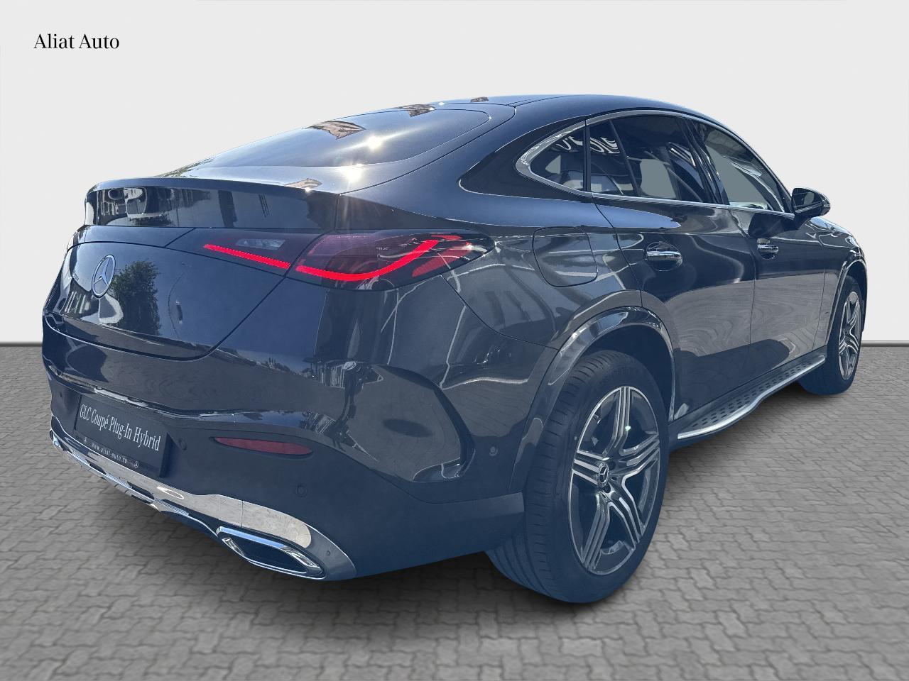 MERCEDES-BENZ GLC 300 e 4MATIC Coupé with EQ Hybrid Technology