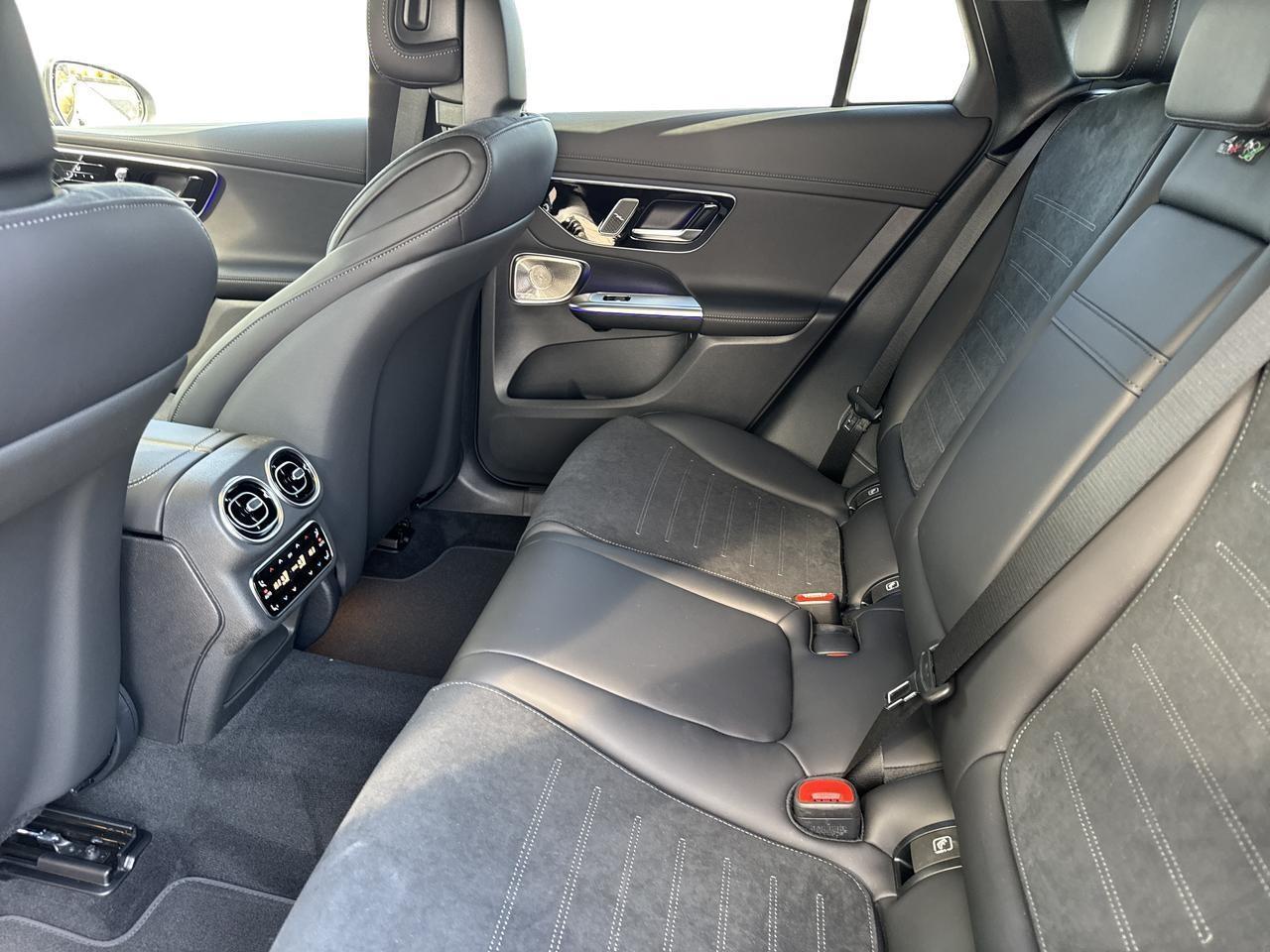 MERCEDES-BENZ GLC 300 e 4MATIC Coupé with EQ Hybrid Technology