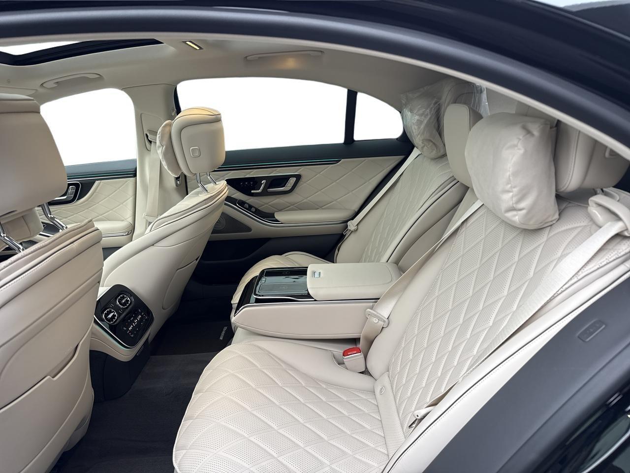MERCEDES-BENZ S 500 4MATIC Limuzina lunga