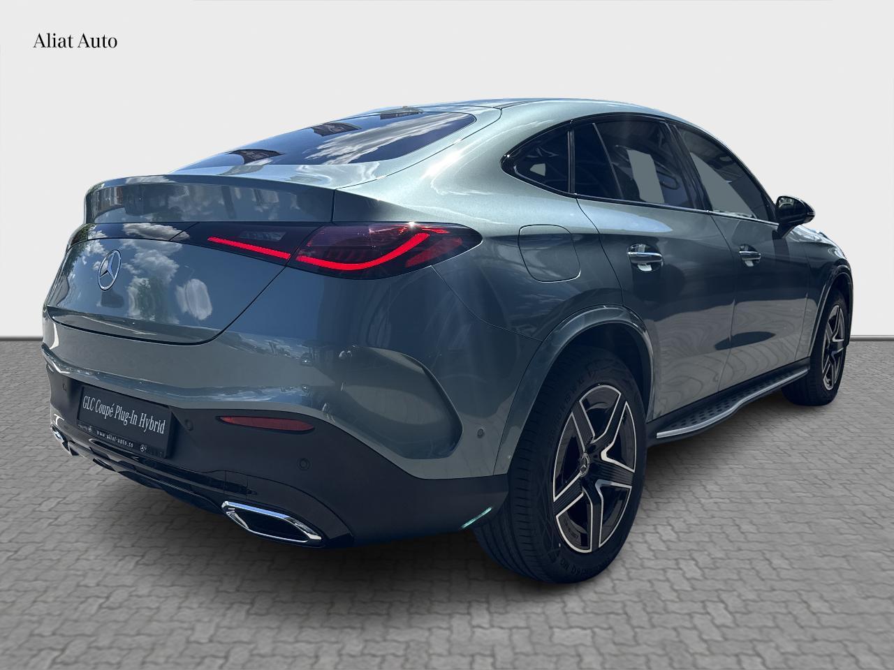 MERCEDES-BENZ GLC 300 e 4MATIC Coupé with EQ Hybrid Technology
